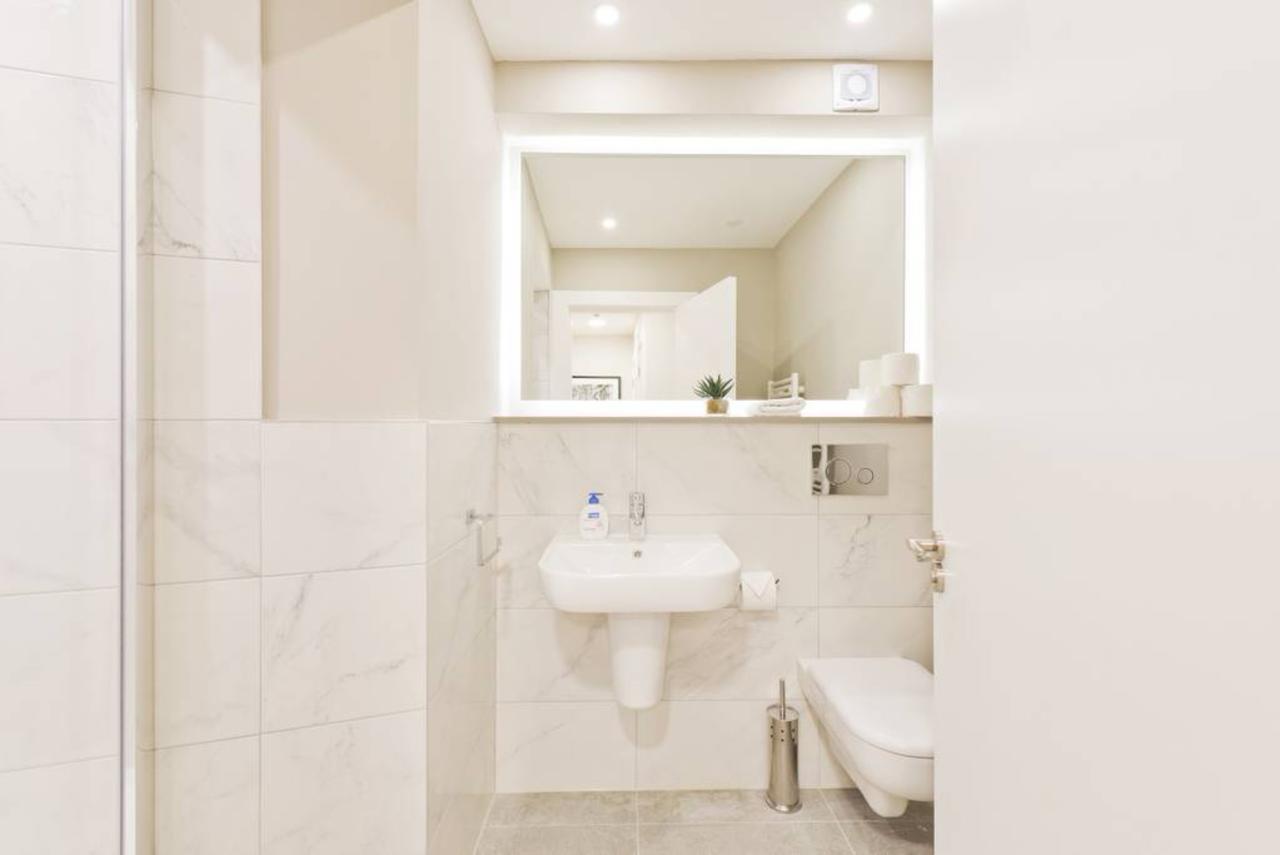 1 Bedroom Apartment Near The Aviva Stadium Sleeps 4 Dublin Eksteriør billede