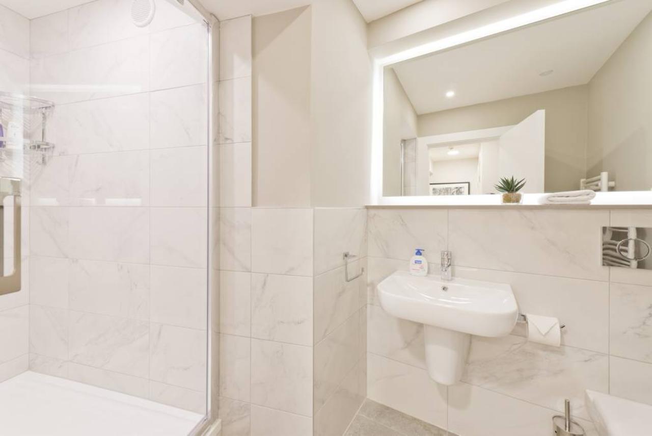 1 Bedroom Apartment Near The Aviva Stadium Sleeps 4 Dublin Eksteriør billede
